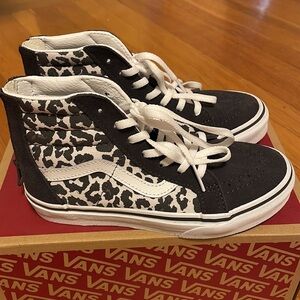 NEW Vans Sk8-Hi Zip Snow Leopard